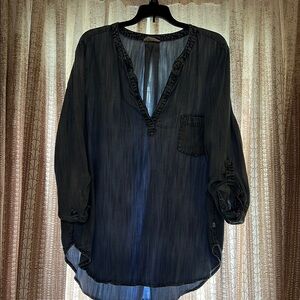 Lou & Grey Denim Blue Top